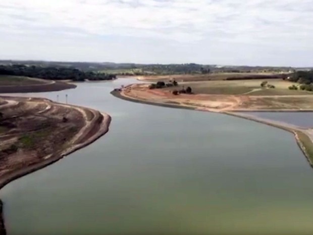 O reservatório do Rio Capivari-Mirim, em Indaiatuba (Foto: Reprodução EPTV) O reservatório do Rio Capivari-Mirim, em Indaiatuba (Foto: Reprodução EPTV)