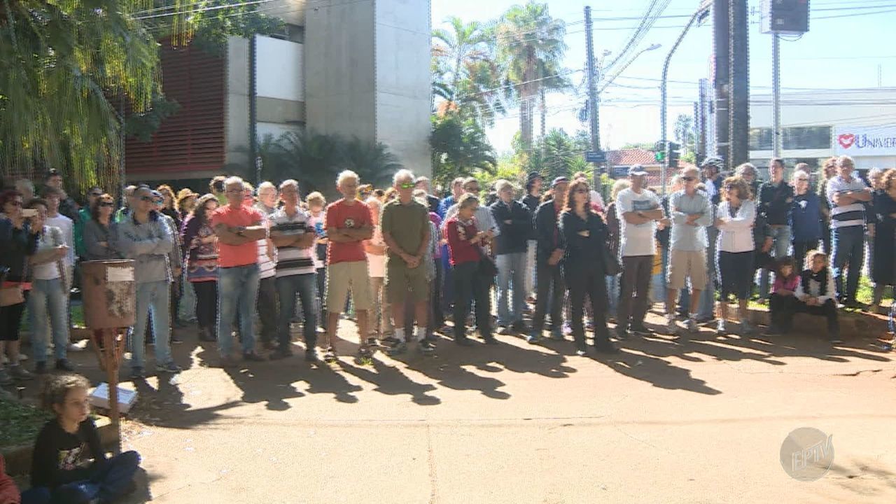 Moradores do distrito de Barão Geraldo protestam contra Plano Diretor de Campinas Moradores do distrito de Barão Geraldo protestam contra Plano Diretor de Campinas
